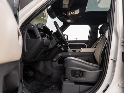 2023 Land Rover Defender 110 X-Dynamic SE