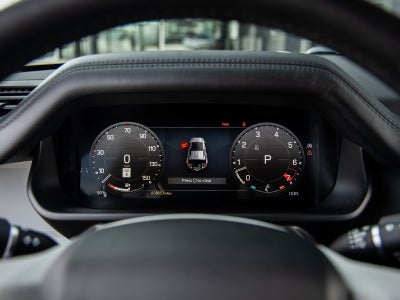 2024 Land Rover Defender 110 SE