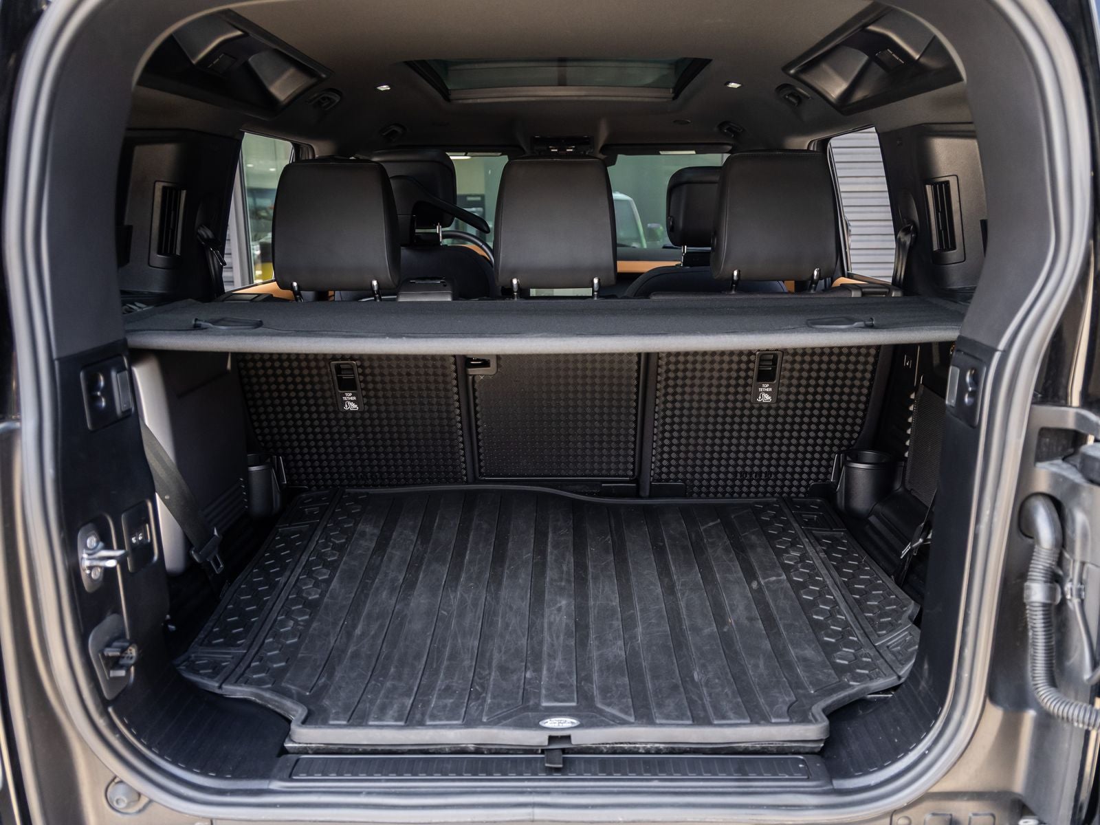 2024 Land Rover Defender 110 X