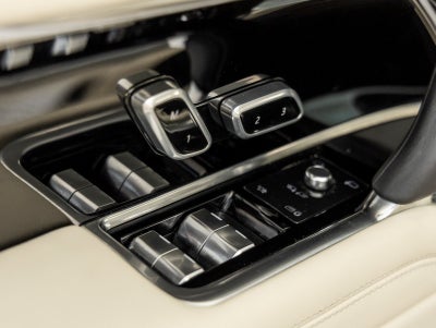 2025 Land Rover Range Rover Autobiography