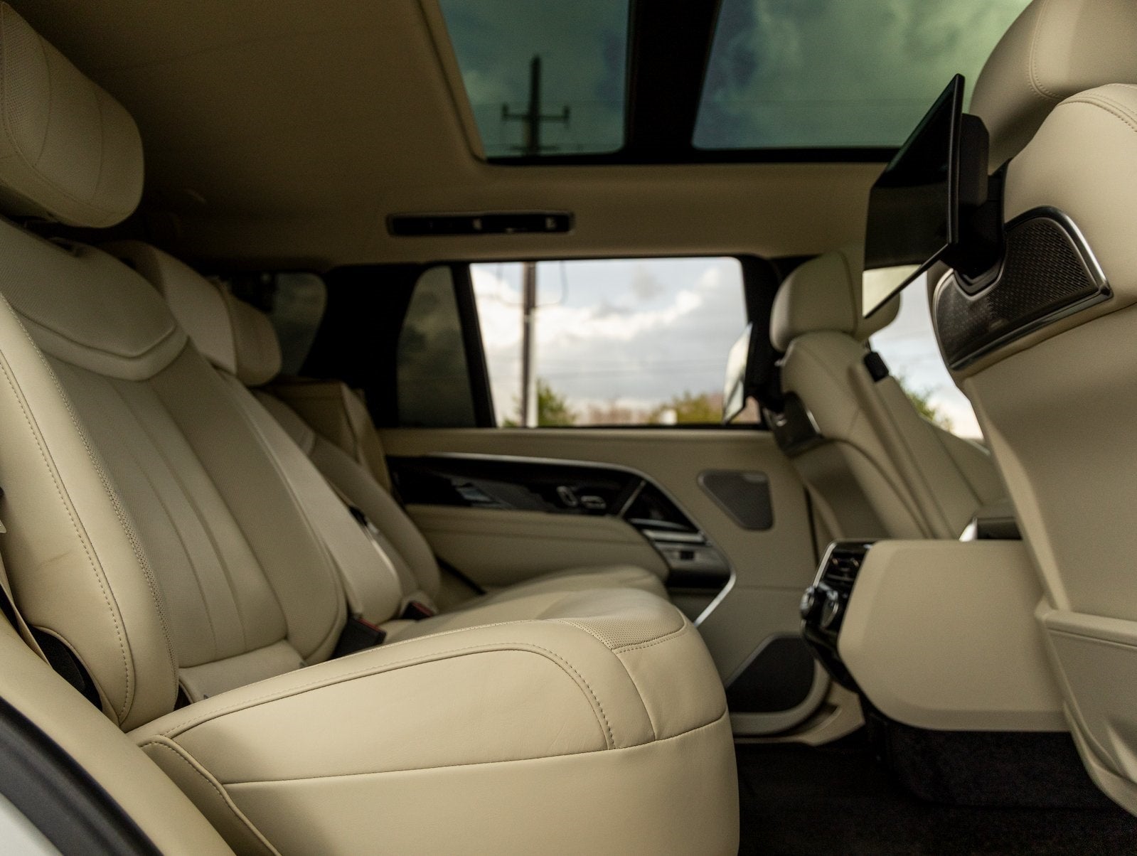 2025 Land Rover Range Rover Autobiography