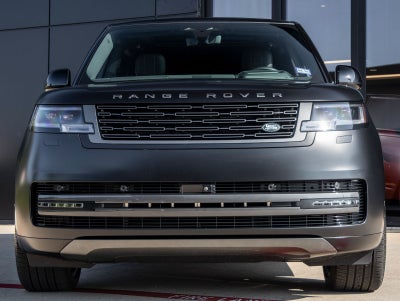 2025 Land Rover Range Rover SE