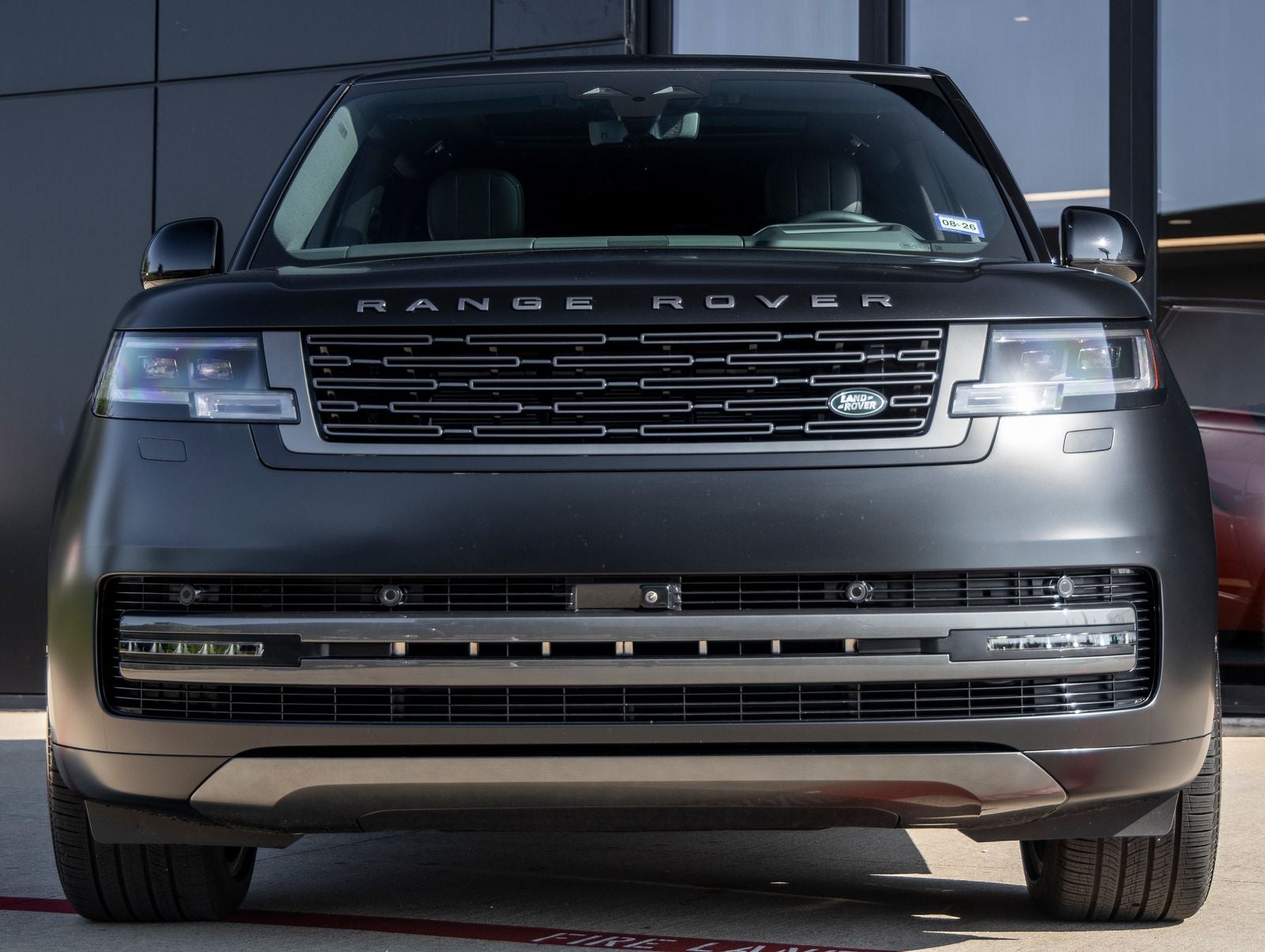 2025 Land Rover Range Rover SE