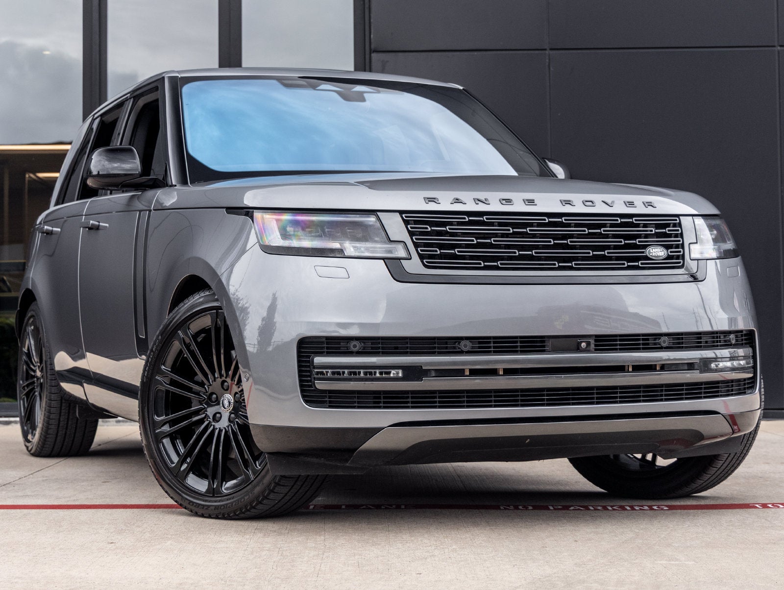 2023 Land Rover Range Rover SE