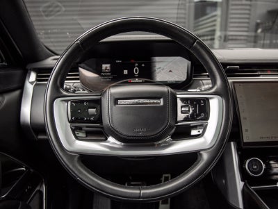 2023 Land Rover Range Rover SE