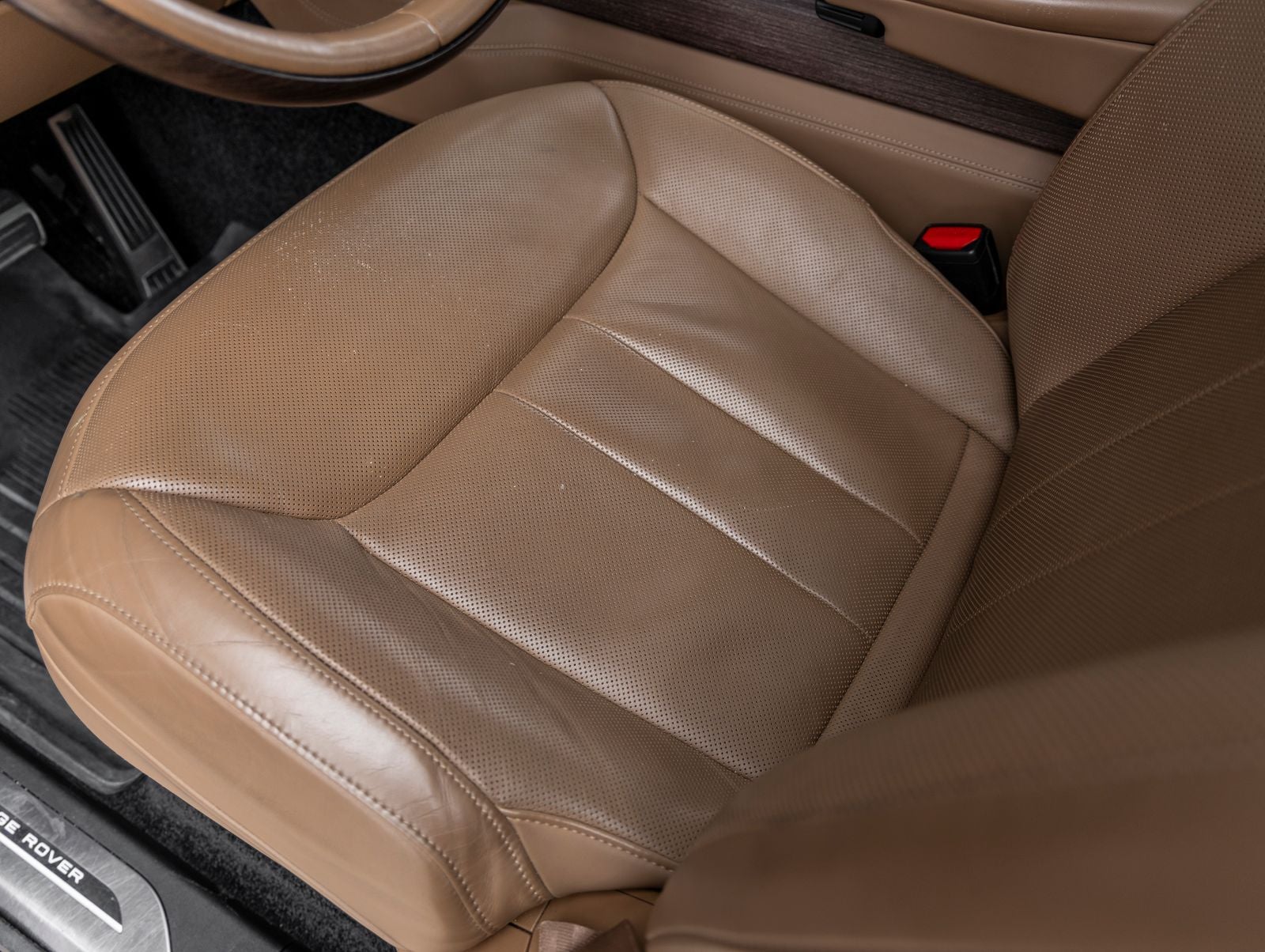 2023 Land Rover Range Rover SE LWB
