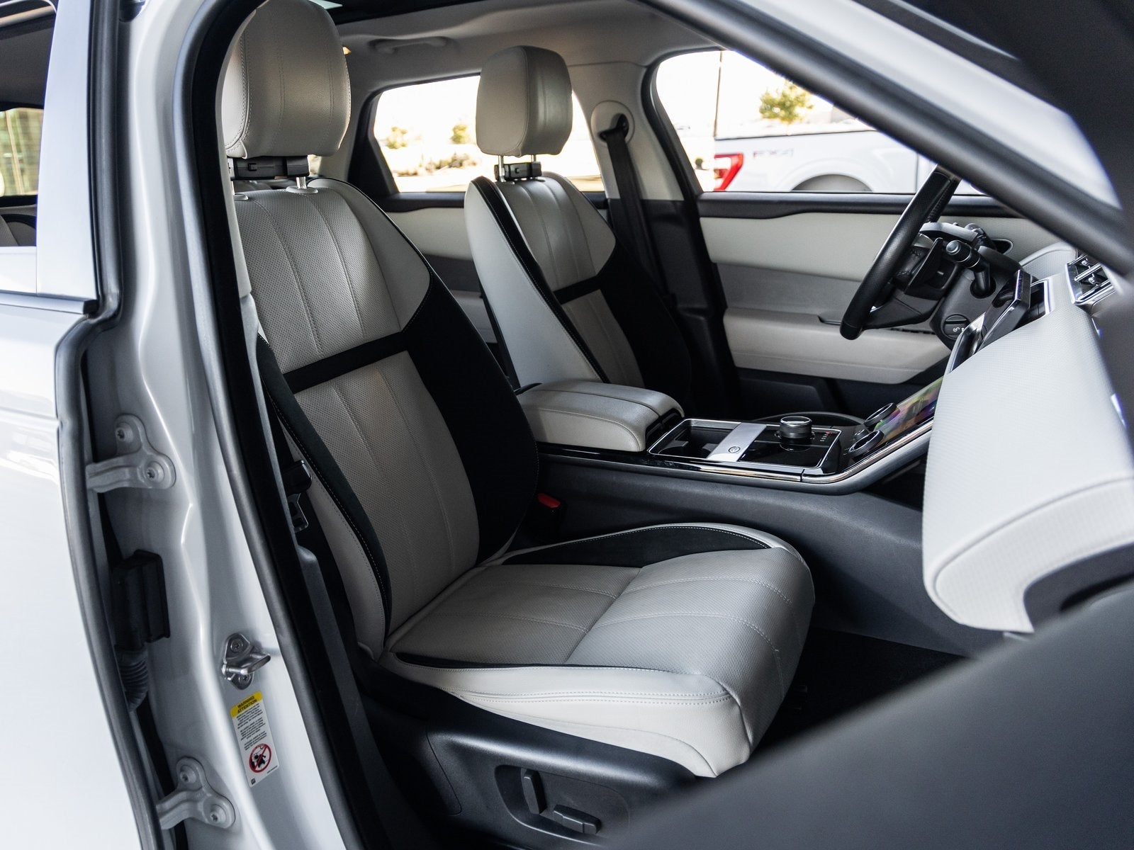 2019 Land Rover Range Rover Velar D180 S