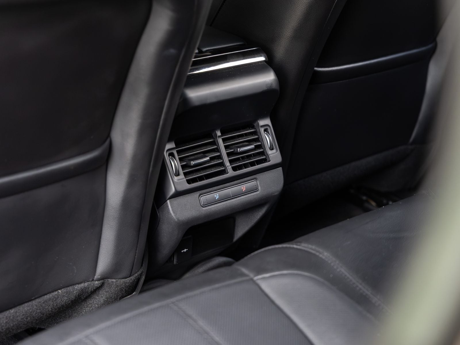 2023 Land Rover Range Rover Evoque Dynamic