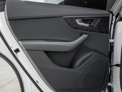 2021 Audi Q8 55 Premium quattro