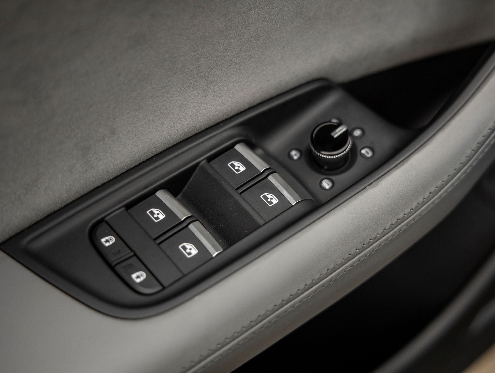 2023 Audi SQ8 4.0T Premium Plus quattro
