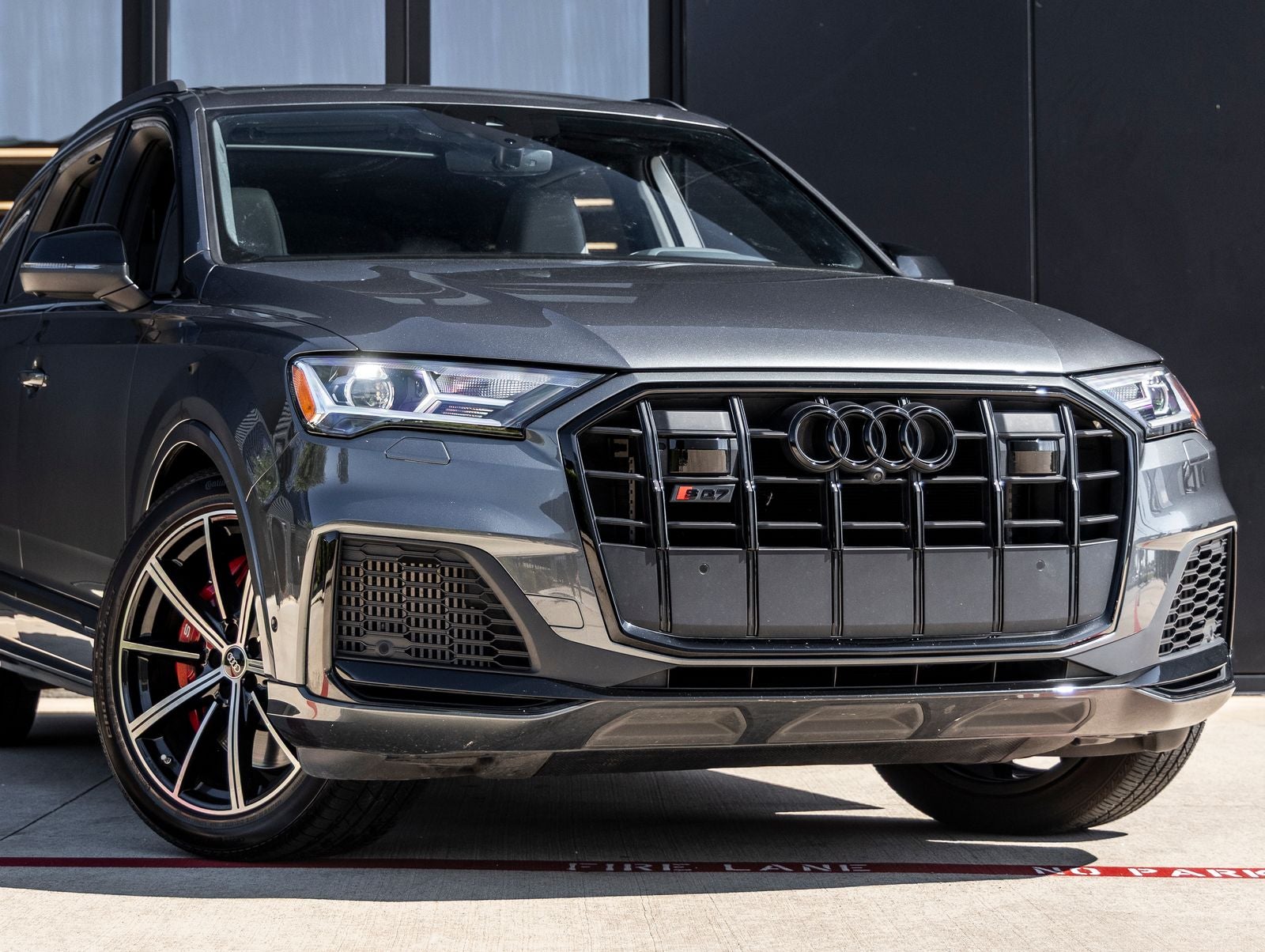 2022 Audi SQ7 Premium Plus quattro
