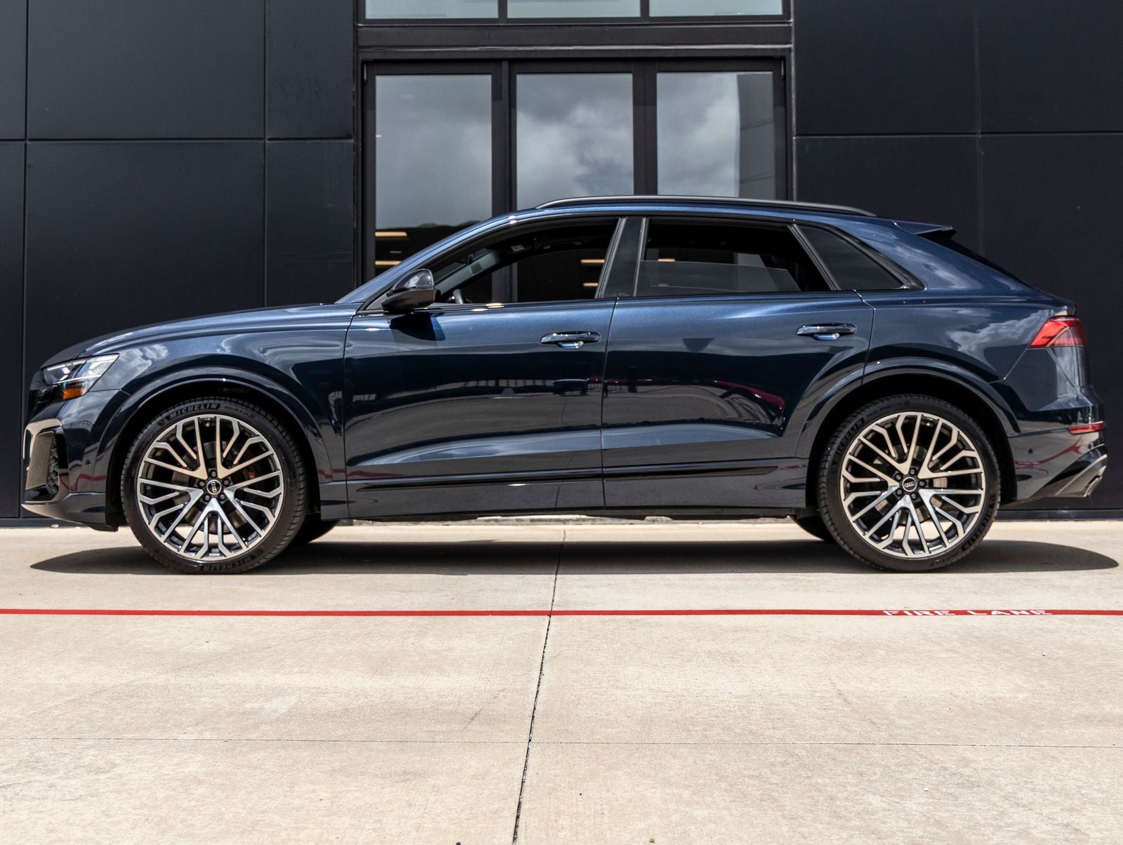 2025 Audi SQ8 4.0T Prestige quattro