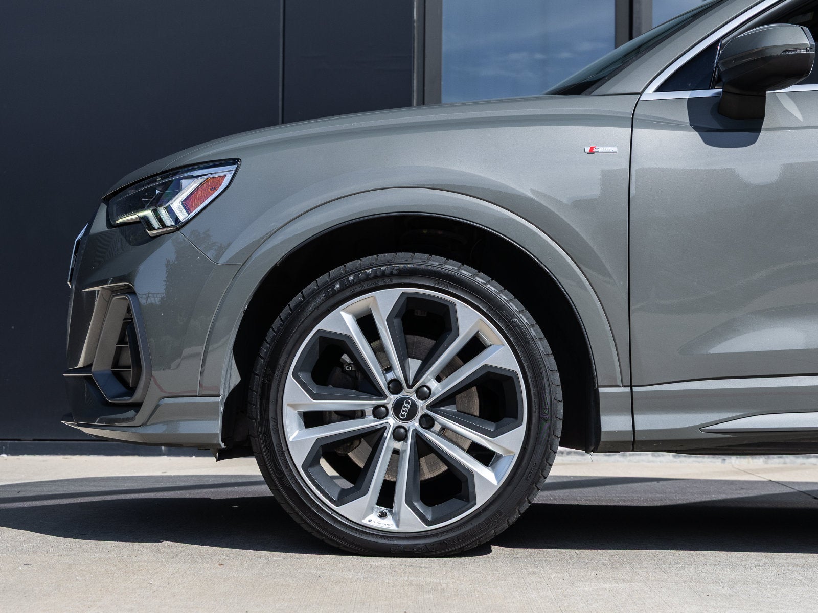 2020 Audi Q3 Premium Plus S line quattro