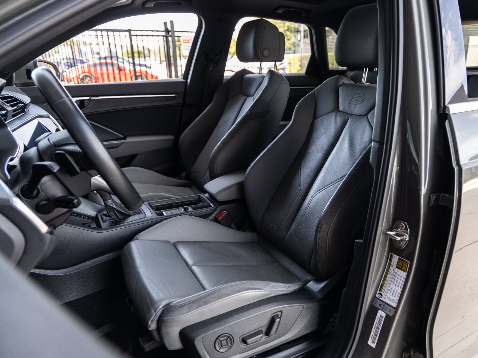 2020 Audi Q3 Premium Plus S line quattro
