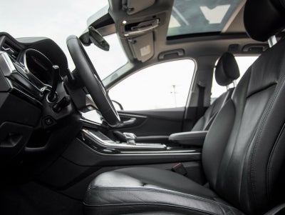 2023 Audi Q7 45 Premium Plus quattro