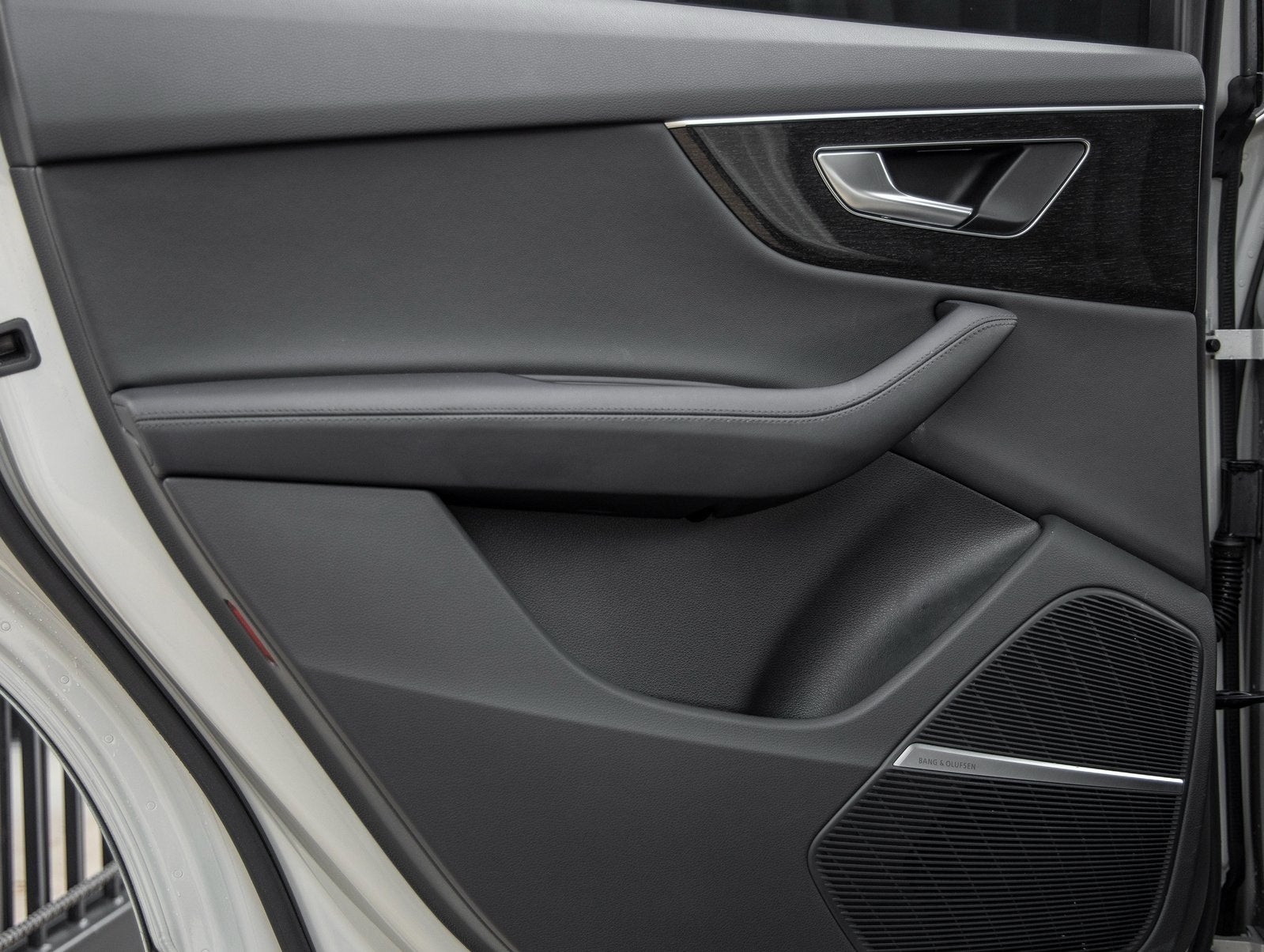 2023 Audi Q7 45 Premium Plus quattro