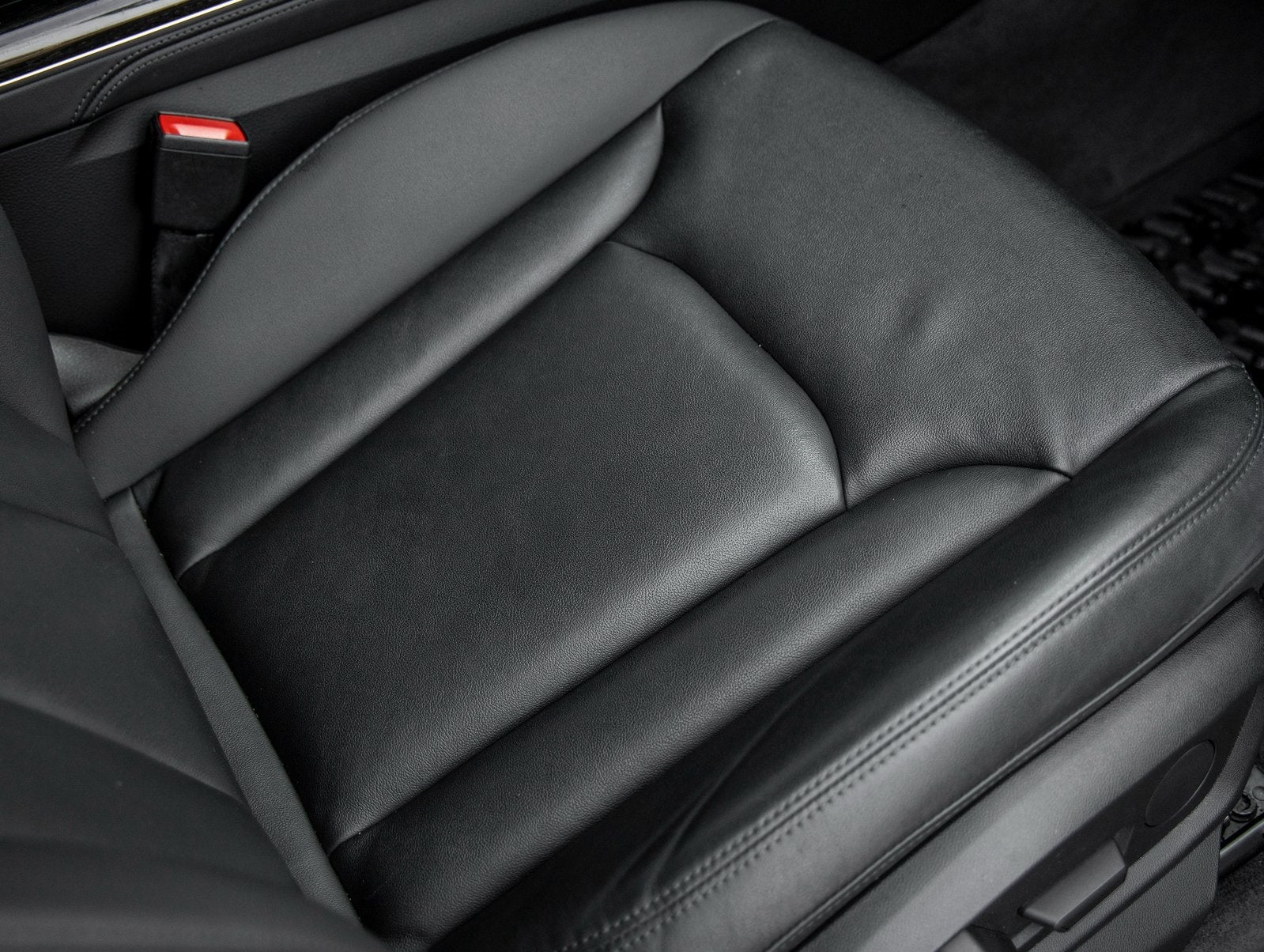 2023 Audi Q7 45 Premium Plus quattro