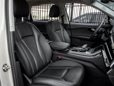 2023 Audi Q7 45 Premium Plus quattro