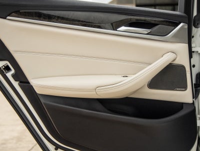 2018 BMW 5 Series 530i