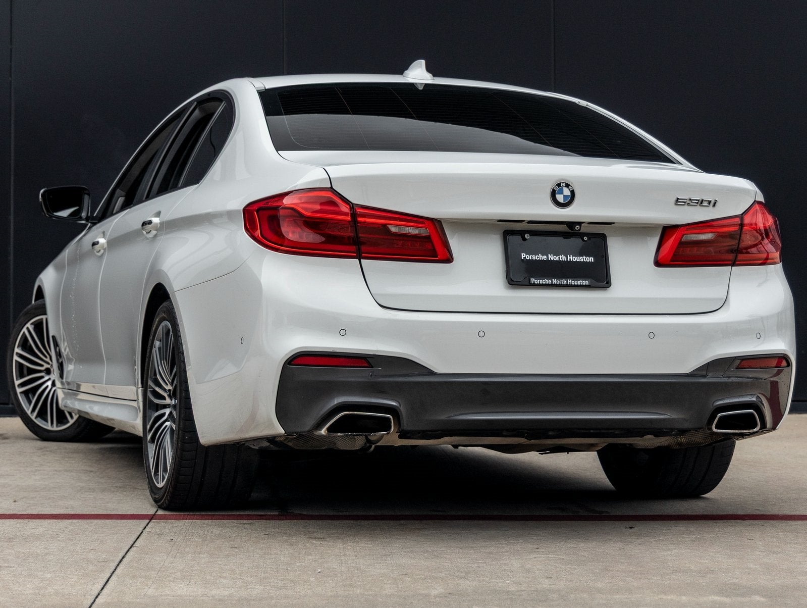2018 BMW 5 Series 530i