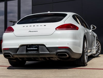 2016 Porsche Panamera Panamera Edition