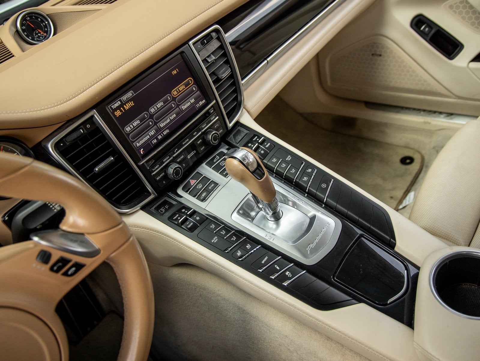 2016 Porsche Panamera Panamera Edition