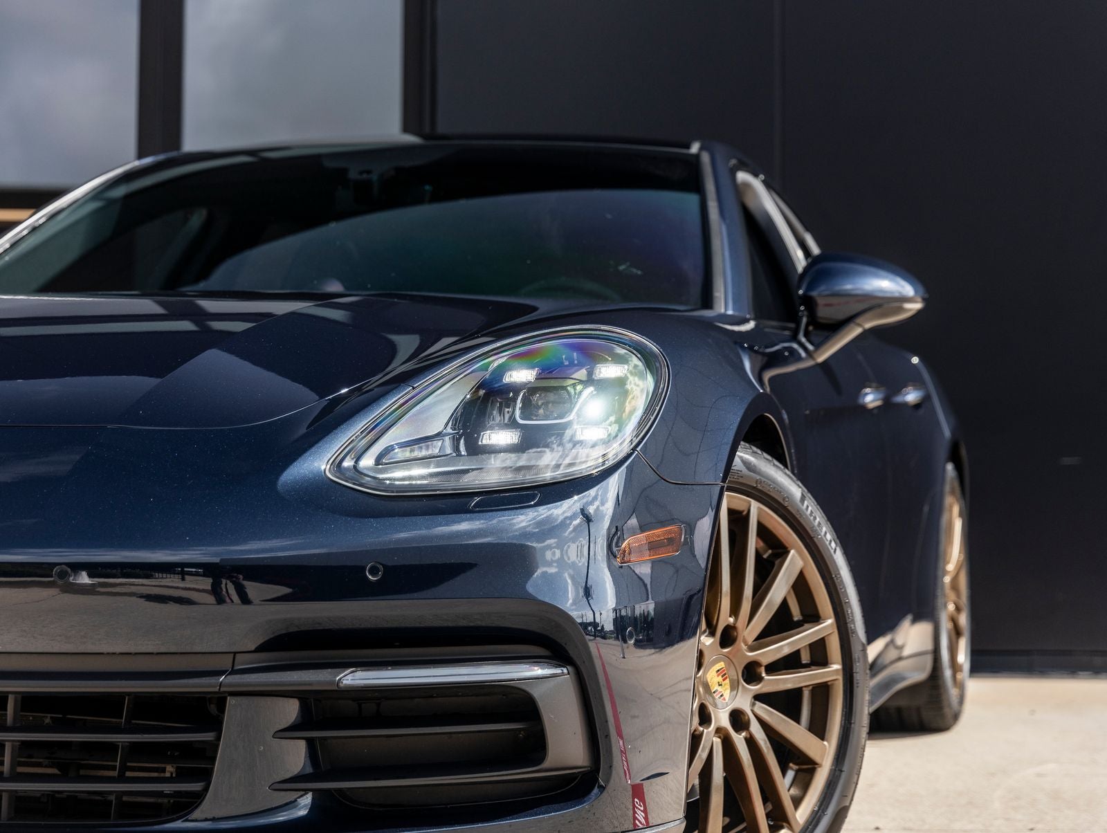 2018 Porsche Panamera 4