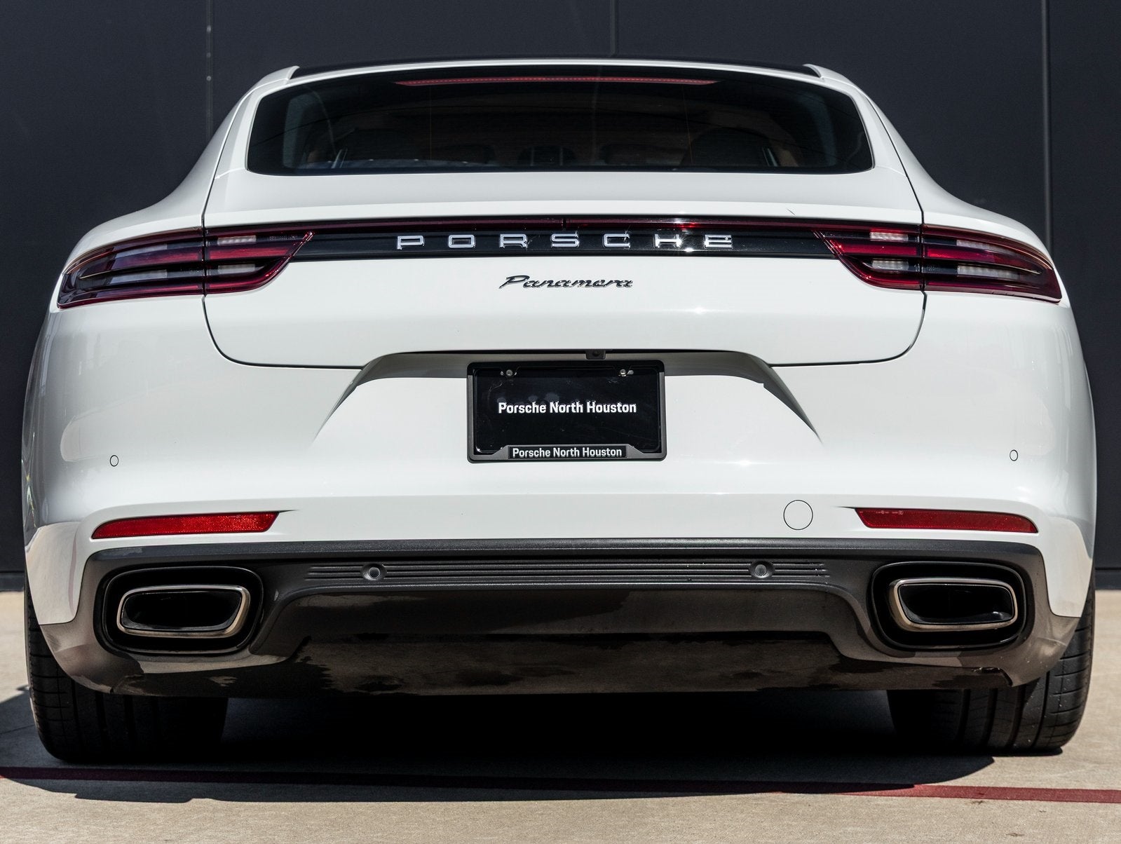 2018 Porsche Panamera Panamera