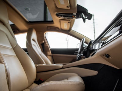 2018 Porsche Panamera Panamera