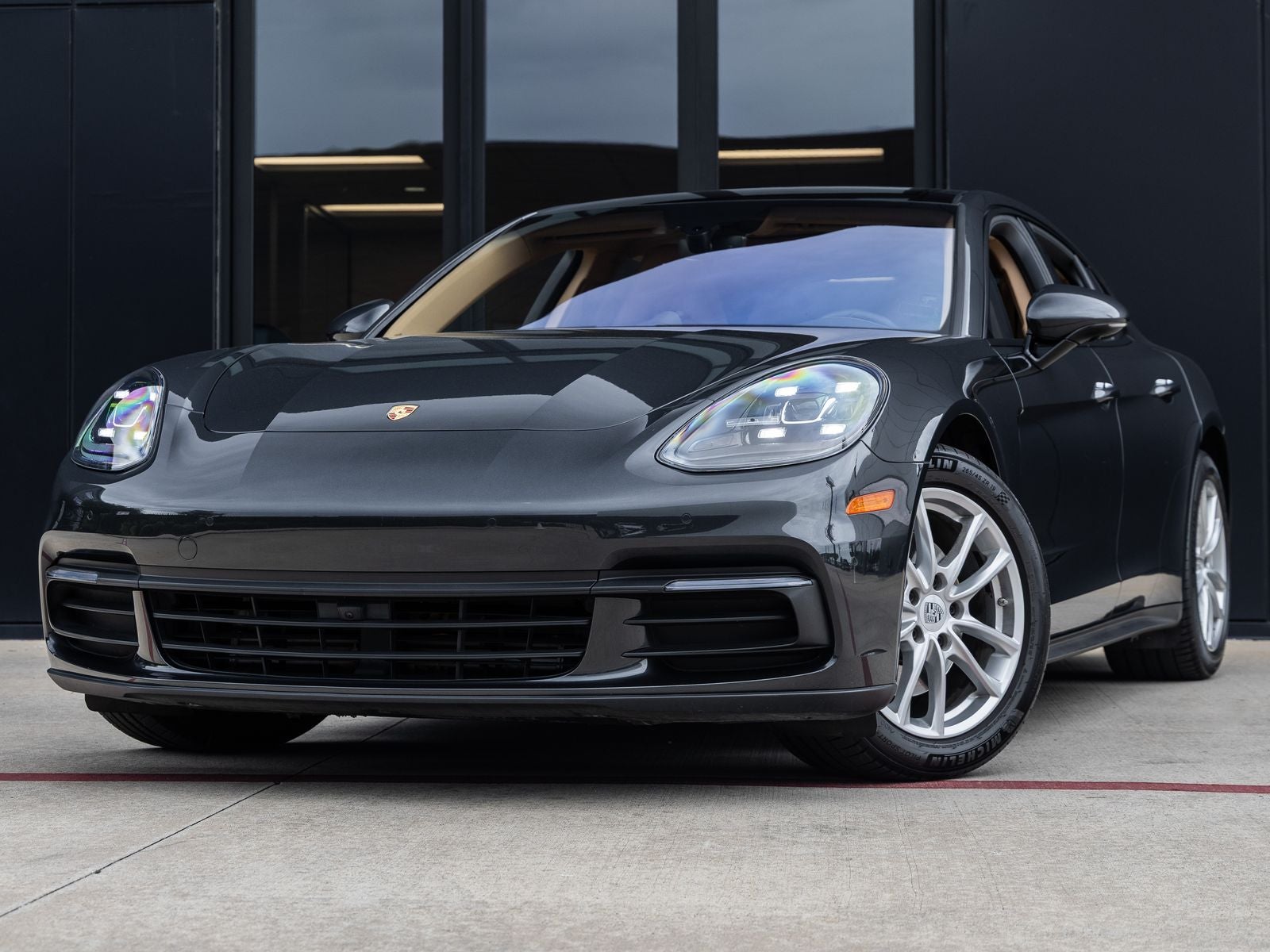 2018 Porsche Panamera