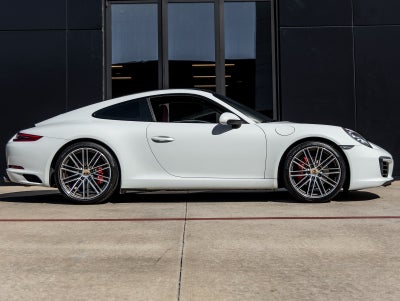 2018 Porsche 911 911 Carrera