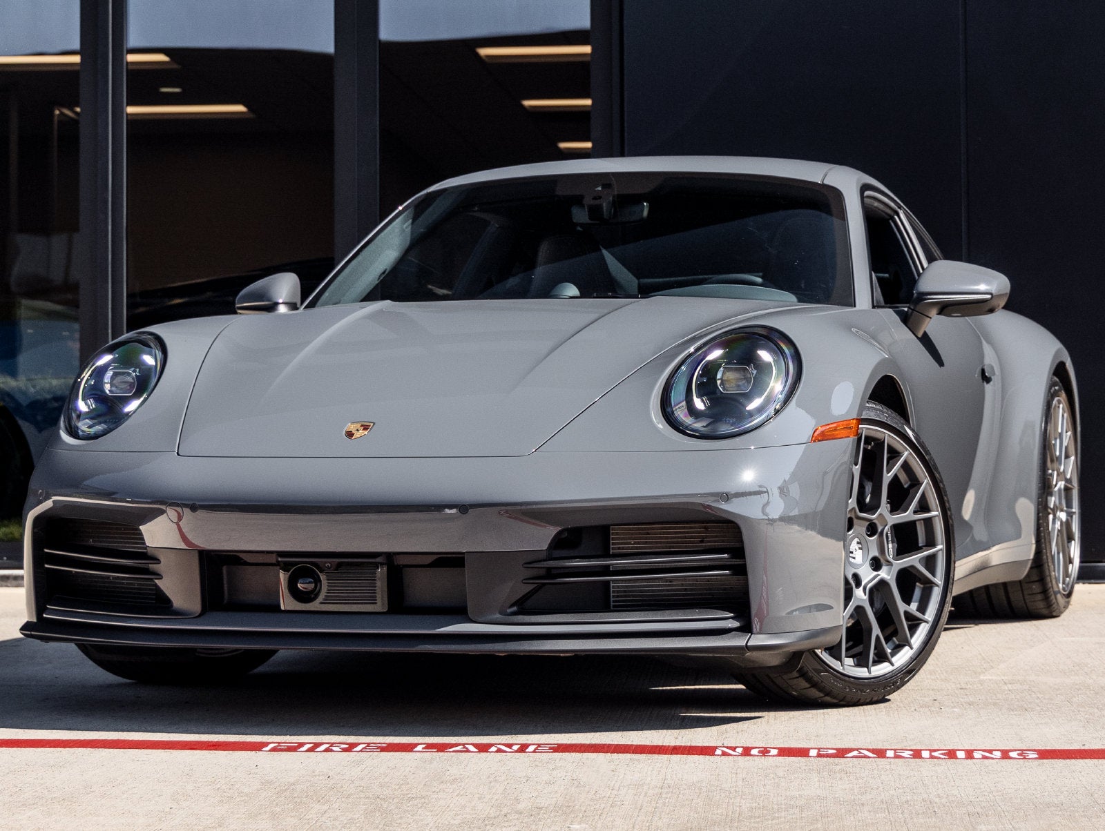 2025 Porsche 911