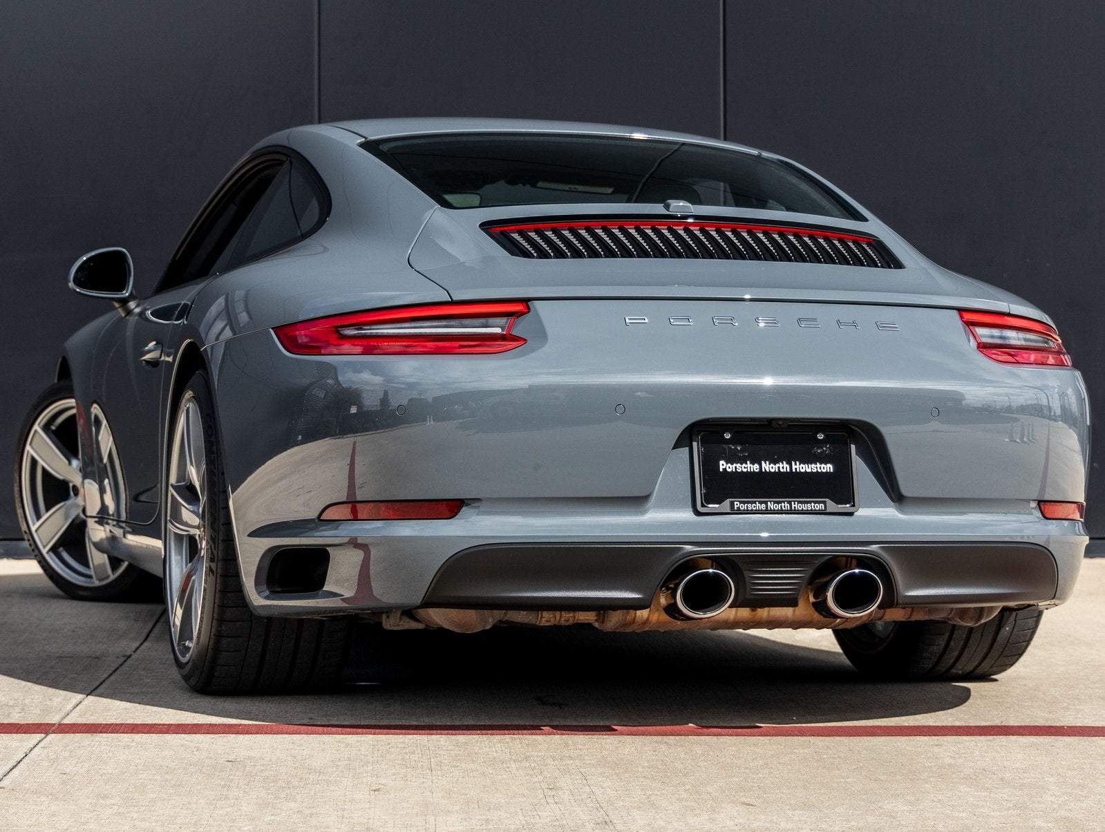 2017 Porsche 911 911 Carrera