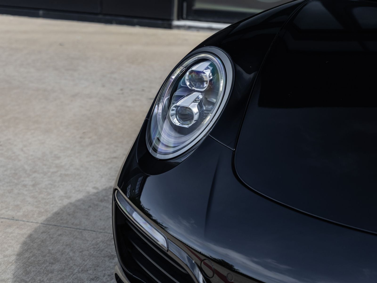 2019 Porsche 911 Carrera