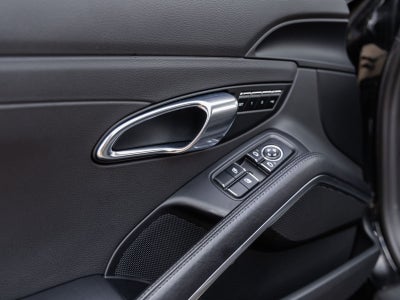 2019 Porsche 911 Carrera