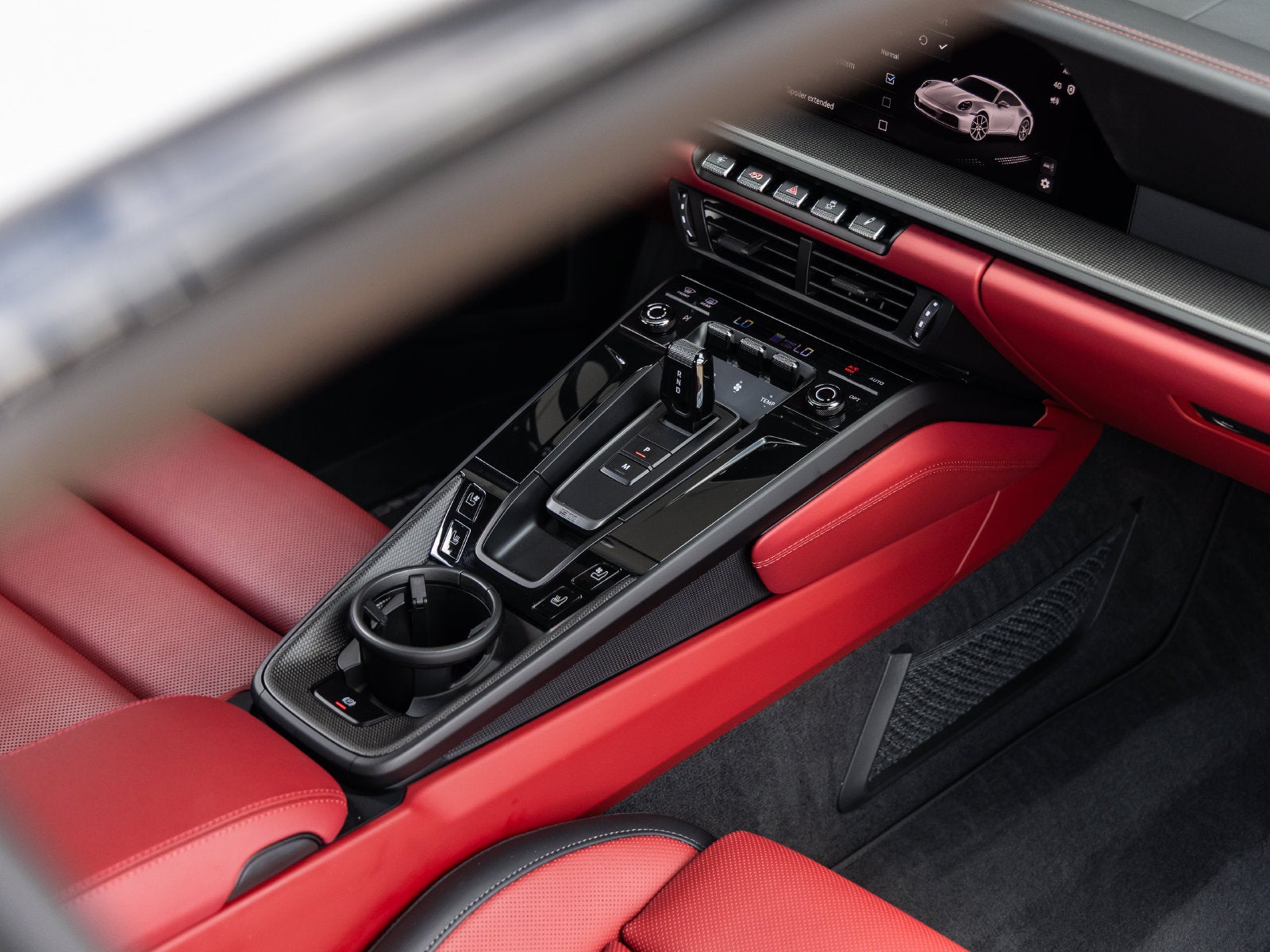 2025 Porsche 911 Carrera