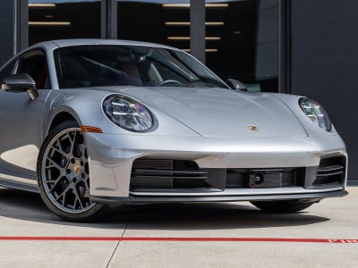 2025 Porsche 911 Carrera