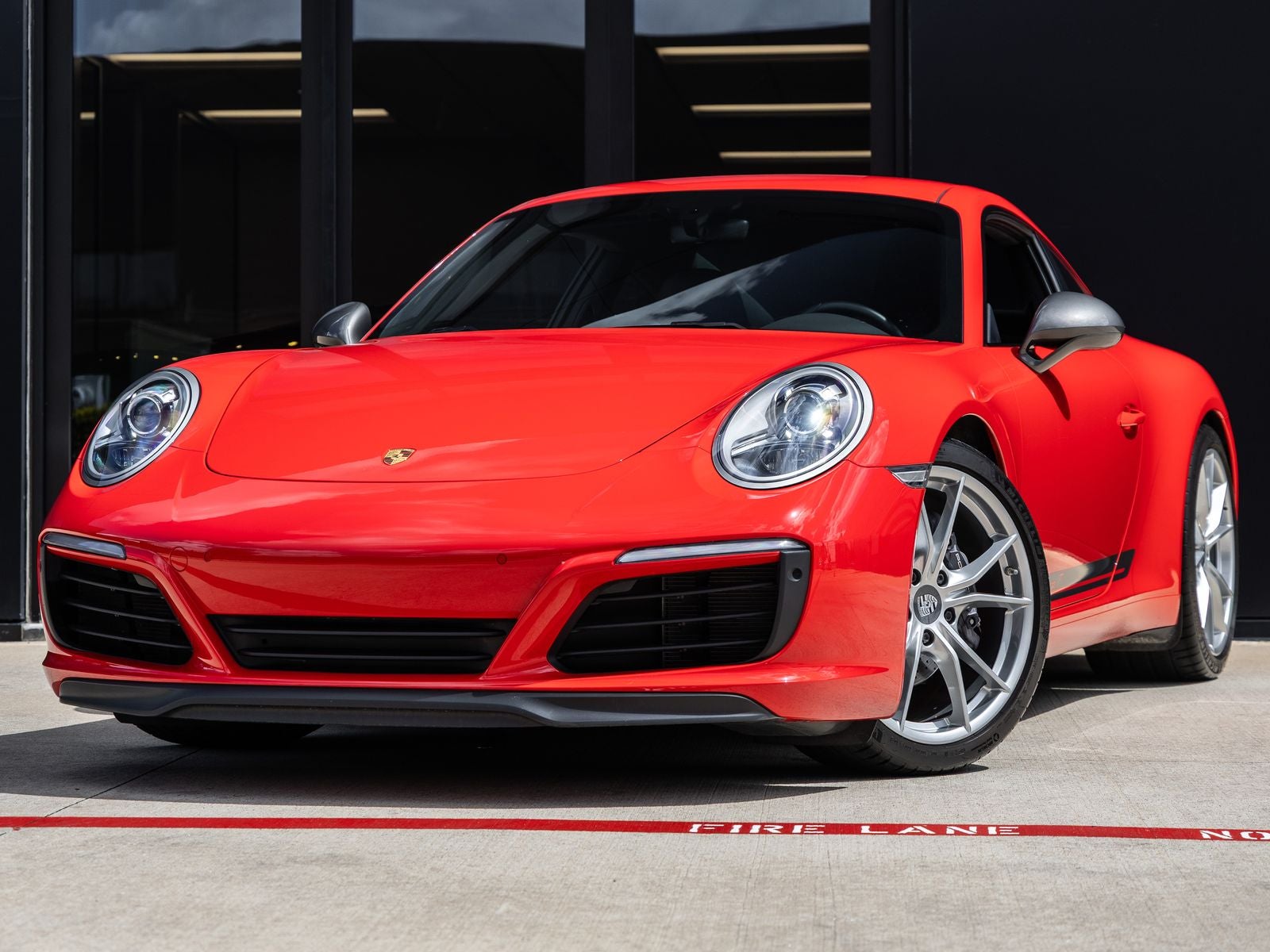 2019 Porsche 911 Carrera T