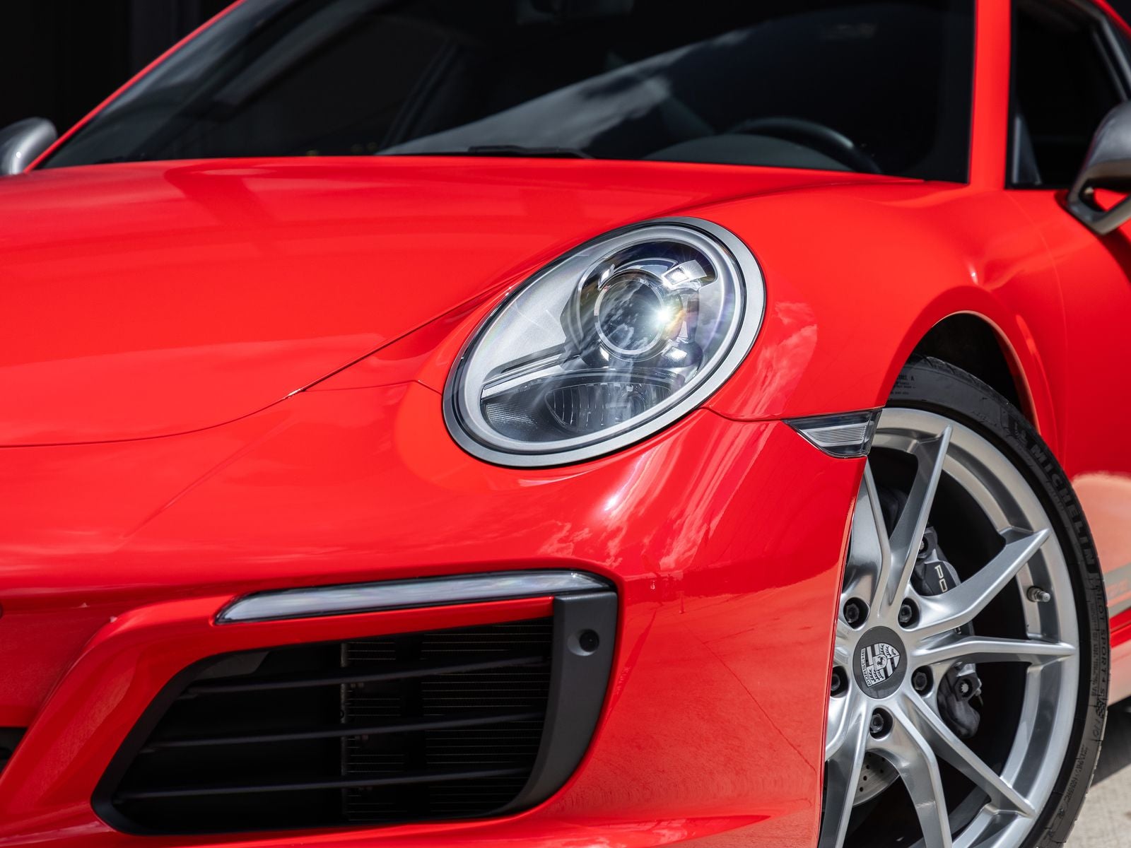 2019 Porsche 911 Carrera T