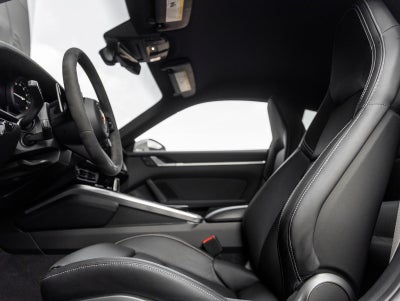 2024 Porsche 911 911 Carrera 4 (MY24)