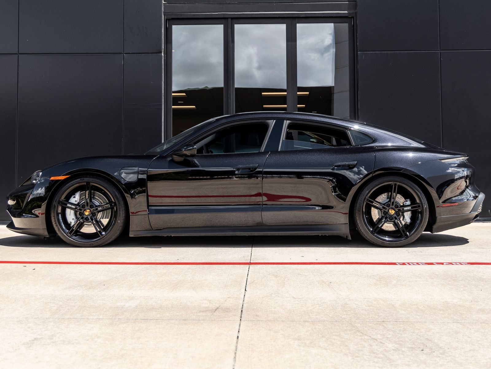 2023 Porsche Taycan RWD
