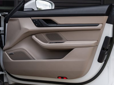 2023 Porsche Taycan RWD