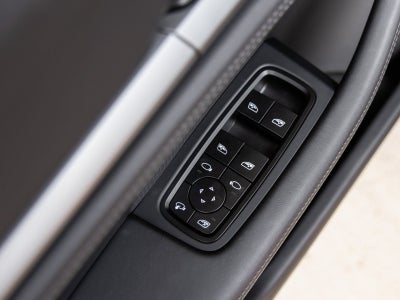 2025 Porsche Taycan Taycan 4