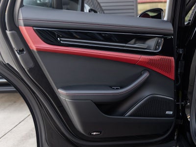 2026 Porsche Panamera Panamera 4
