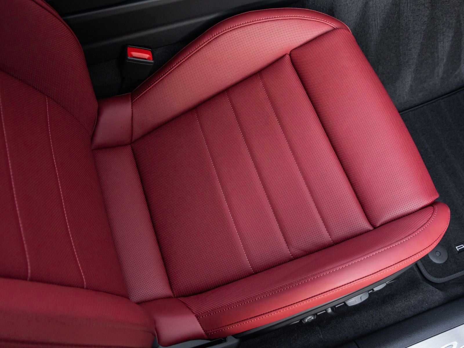 2026 Porsche Panamera Panamera 4