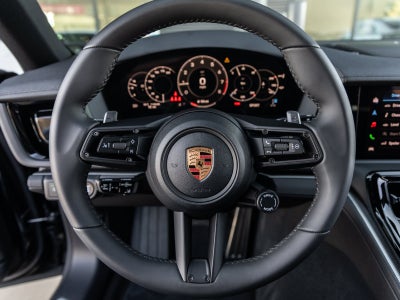 2026 Porsche Panamera Panamera 4