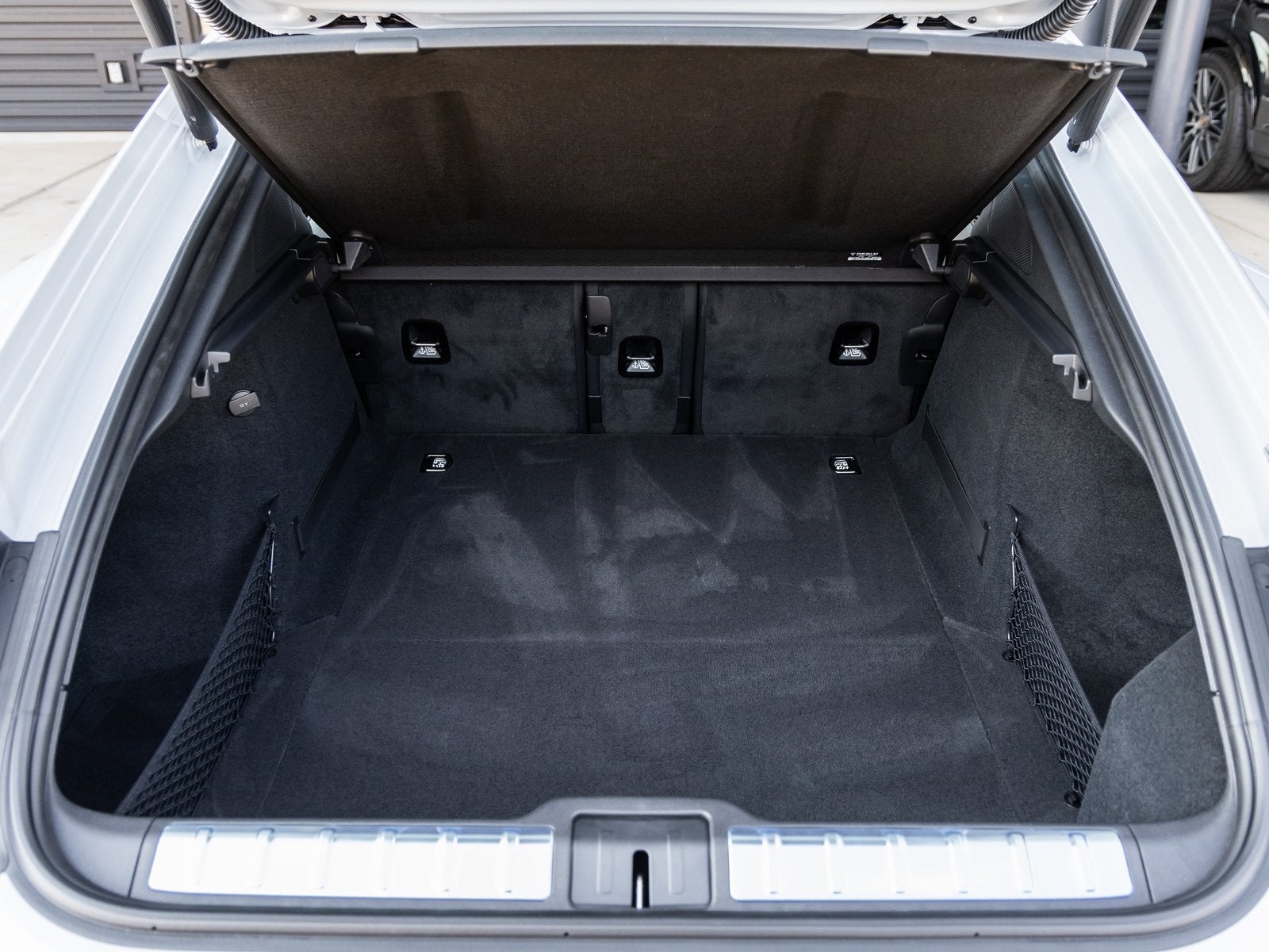 2025 Porsche Panamera Panamera