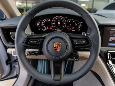 2026 Porsche Panamera Panamera