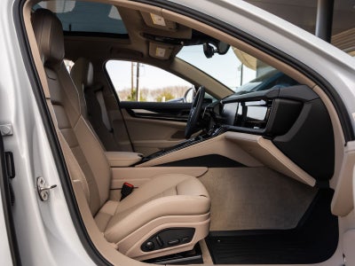 2026 Porsche Panamera Panamera