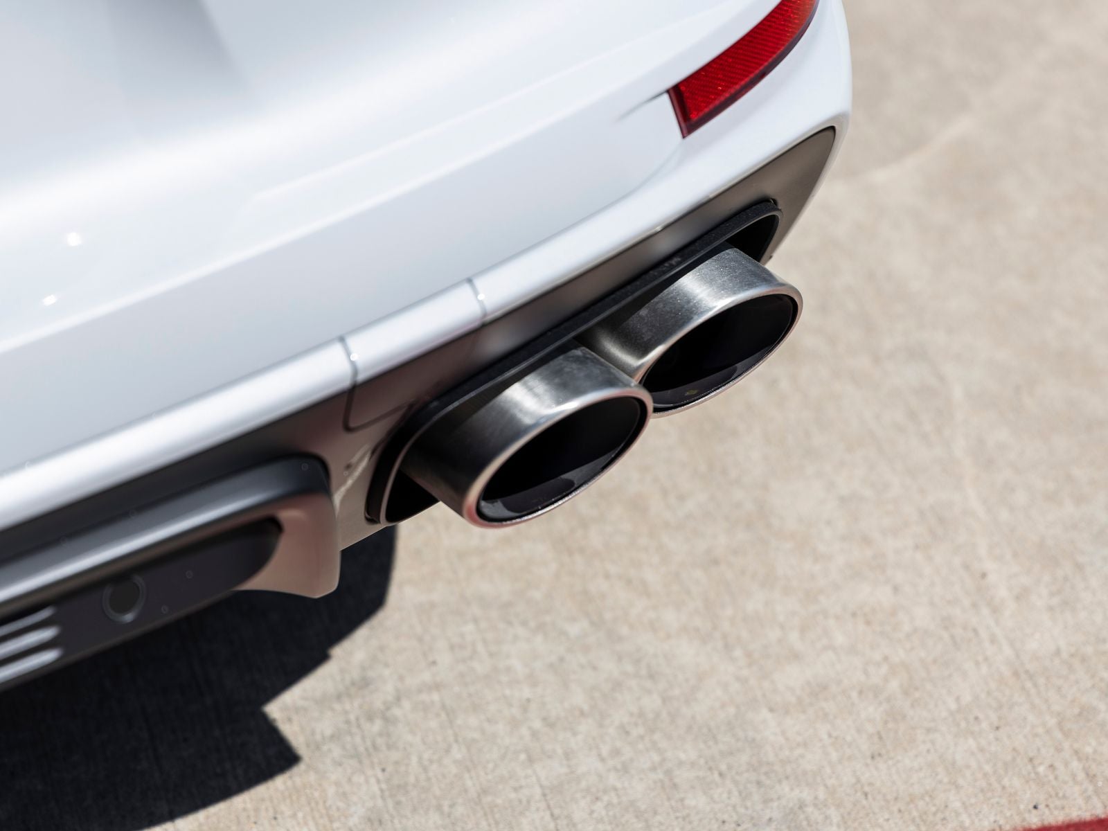 2025 Porsche Panamera 4